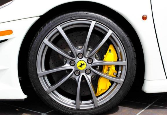 剎車盤多久需要更換，老司機(jī)經(jīng)驗(yàn)不靠譜